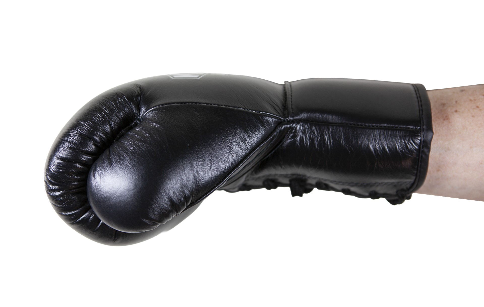 Guantoni da Boxe con i lacci Tournament neri